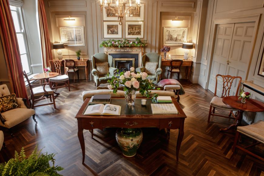 Lobby Area.jpg